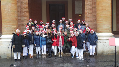 Gli auguri dei gruppi Ci.Vi.Vo e del Coro Voci bianche dell’istituto dante Alighieri
