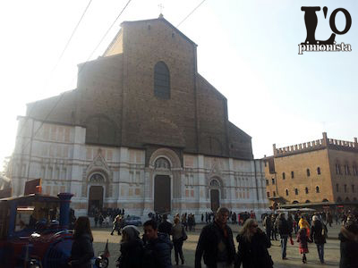 Statua di San Petronio. Precisazione dell’Amministrazione Comunale Chiesa Bologna