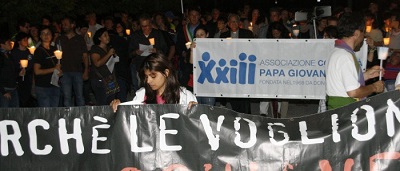 Bologna FC, il “Radiocomando del tifoso” a sostegno della Comunità Papa Giovanni XXIII radiocomando contro la prostituzione