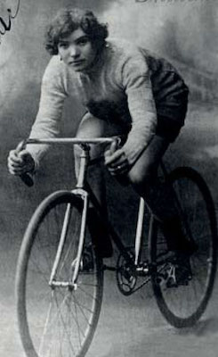 Giro d’Italia, Castelfranco Emilia intitola ciclabile ad Alfonsina Strada Alfonsina-Strada