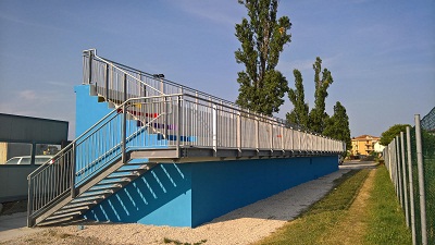 lavori al campo di calcio di Rivazzurra