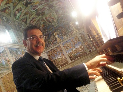 L’organista del Papa nella Chiesa di Sant’Agnese juan-paradell-sole-allorgano-nella-cappella-sistina