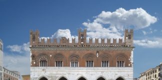 Palazzo Gotico_1_500