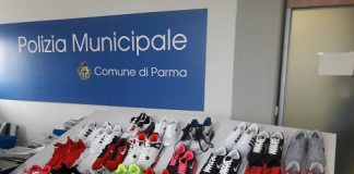 Controlli della Polizia Municipale di Parma in Ghiaia, stazione e San Leonardo 20170315_144341