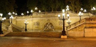 Earth Hour – l’Ora della Terra, il Comune di Bologna partecipa alla campagna per la lotta al cambiamento climatico foto-scalinata-del-pincio