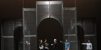A Piacenza si alza il sipario su “Notte per me luminosa” 5S9K9090