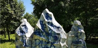 monumento-brigata-maiella2-imbrattato-13-maggio-2017