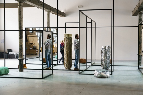 ALICJA_KWADE- Photo by Andrea Avezzu. Courtesy La Biennale di Venezia