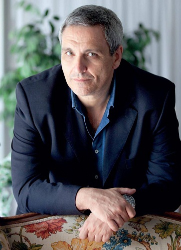 MAURIZIO DE GIOVANNI