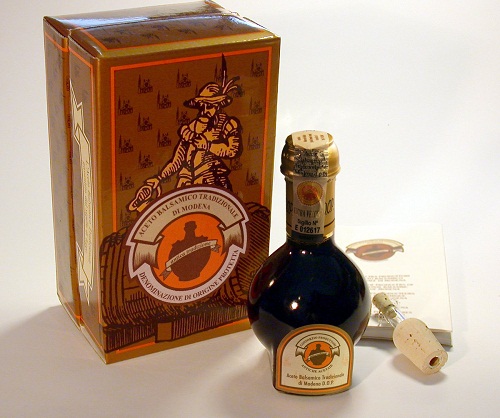 aceto balsamico tradizionale modena dop antiche acetaie