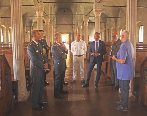 Visita comandante regionale guardia di finanza 8ago17