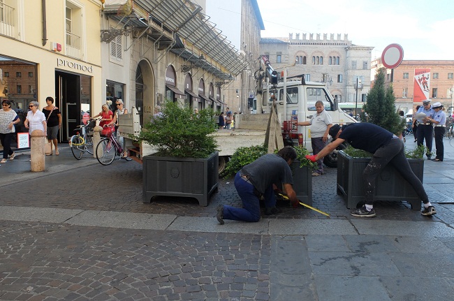 fioriere via cavour