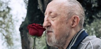 Carlo Delle Piane-rosa- Chi salverà le rose(1)