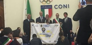 Consegna bandierone Swim CONI