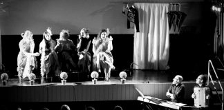 Cambia-Menti: laboratorio teatrale “al femminile” 19 ottobre collage2