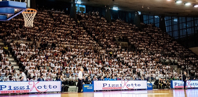  tribune-pizzikotto-invio