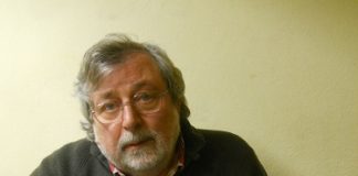 Guccini con caricatura bonfa