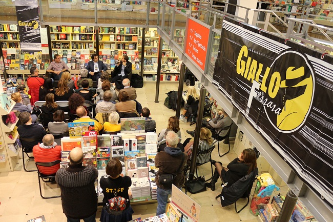 Il festival alla Feltrinelli