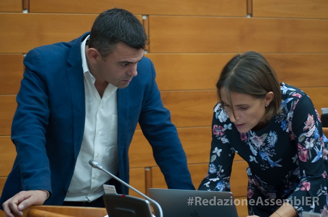 Tarasconi e molinari in aula