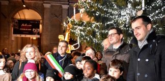 Parma: Accensione Albero di Natale 2017 12 08 Pizzarotti accensione albero