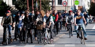Ambiente: venerdì 15 l’evento di presentazione delle attività del nuovo Ceas (Centro Educazione alla Sostenibilità) del Comune di Rimini Cyclists_at_red_2