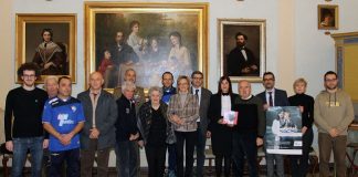 Telethon da 20 anni nelle piazze di Modena per la ricerca IMG_4242