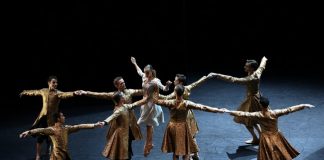 La-Belle-et-la-Bete--®-Olivier-HoueixOHX_8616