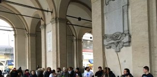 One Billion Rising: Flash Mob per i diritti delle Donne IMG-20180217-WA0026