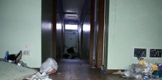 La Polizia Municipale di Bologna ha sgomberato uno stabile di proprietà comunale in via degli Orti 29 img-20180219-wa0033