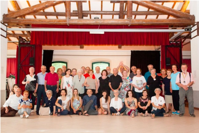 Gruppo di coppie che hanno partecipato al progetto pilota a Ferrara