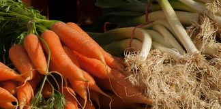 Domenica 18 marzo: niente più sprechi in cucina, Ri-Orto arriva a Wunderkammer carrots-2077377_960_720