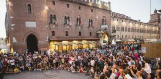 Disposizioni per vendita di bevande durante il Buskers Festival nelle vie e piazze della città Ferrara