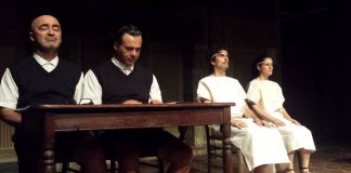 “Dialoghi degli dei” I Sacchi di Sabbia al Teatro Filodrammatici di Piacenza, lunedì 25 e martedì 26 febbraio
