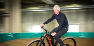 #BSF2019 – Al via l’edizione stellare. Francesco Moser inaugura la pista indoor