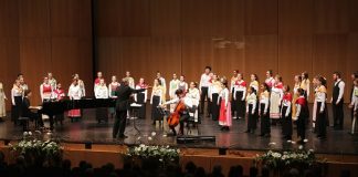 Venerdì 26 aprile 2019 – Coro Vox Canora e Coro Calicantus per Le Voci della terra