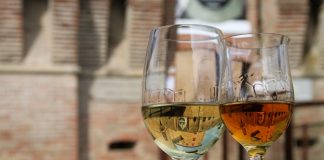 Albana e vignaioli alla Rocca di Dozza nel mese di maggio