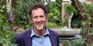 Viaggio alla scoperta dei “Giardini del paradiso” coi documentari di Monty Don