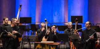 Fellini 100, applausi e bis per Ezio Bosso al Teatro Galli: l’omaggio dei Maestri al Maestro
