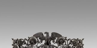 Specchiera e piccolo dipinto, due opere per i Musei civici