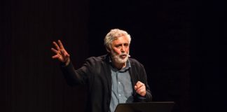 “Momenti di trascurabile (in)felicità” il 2 febbraio in scena al Teatro Storchi di Modena