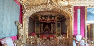 Vietato sedersi! Viaggio tra sedie curiose e famose dei Castelli del Ducato