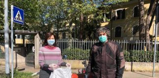 Solidarietà: lo sport club “Il Velocifero” dona mascherine per gli anziani riminesi