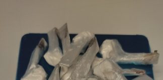 Fermato con droga in auto, arrestato dalla Polizia locale