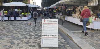 Mercati rionali in sicurezza: il presidio della polizia Locale per la limitazione dei contagi