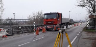 Positivi gli esiti delle prove di carico eseguite sul ponte Bailey di via Modena