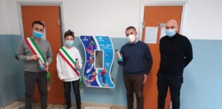 Scuole di Misano. consegnate oltre mille borracce agli studenti