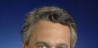 Il manager cesenate Gino Santini, in collegamento dagli Usa, al Rotary Club Cesena