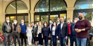 Sanità. Bonaccini oggi in visita al centro vaccinale di Castel Bolognese (Ra), allestito alla Casa della Salute della Valle del Senio