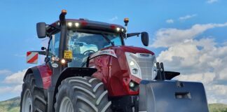 Patricia Pop e McCormick X7.624 VT-Drive alla scoperta della Romania