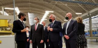 Economia. Il presidente del Consiglio Mario Draghi in Emilia-Romagna, dopo il Tecnopolo di Bologna visita al distretto ceramico modenese